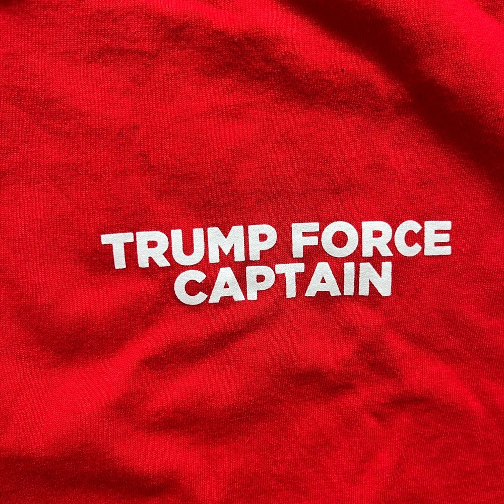 Unisex Red Trump Force Captain T-Shirt woman’s M Men’s S SPECIAL ISSUE